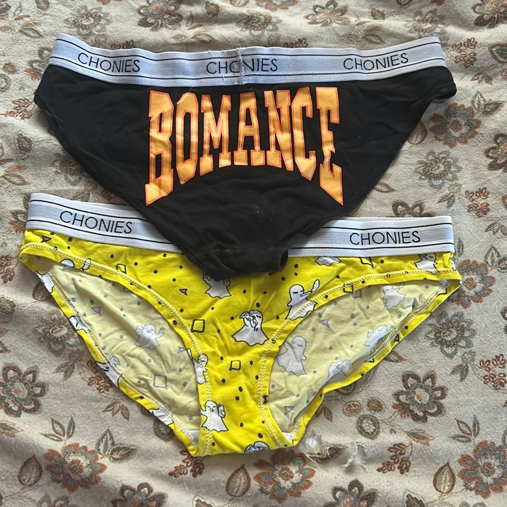 Never worn